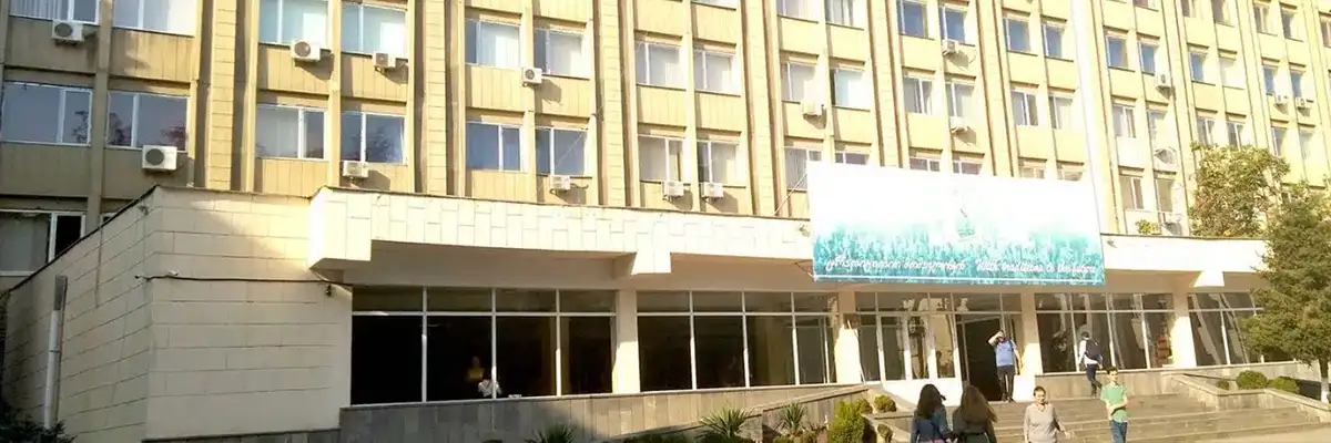 جامعة تبليسي الطبية